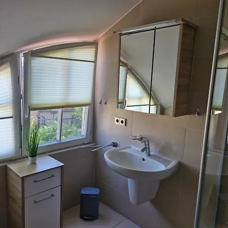 Strandrose - 300m Zum 度假居 青斯特