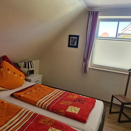 Strandrose - 300m Zum *