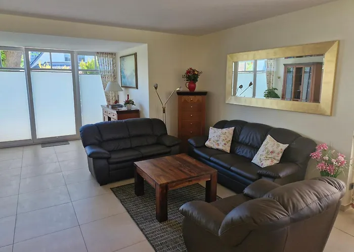 Strandrose - 300m Zum ツィングシュト