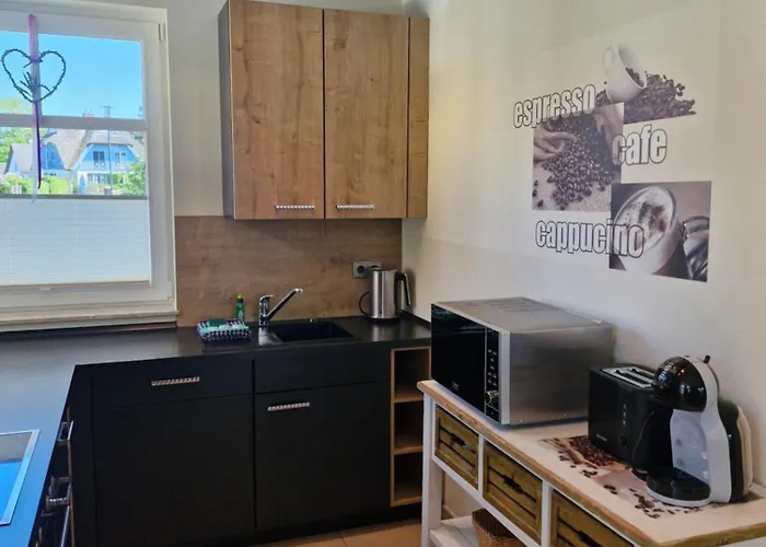 Strandrose - 300m Zum ツィングシュト