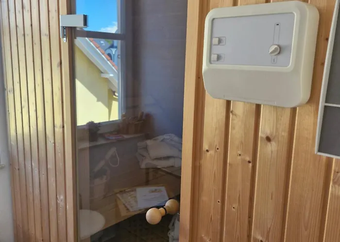 Strandrose - 300m Zum ツィングシュト